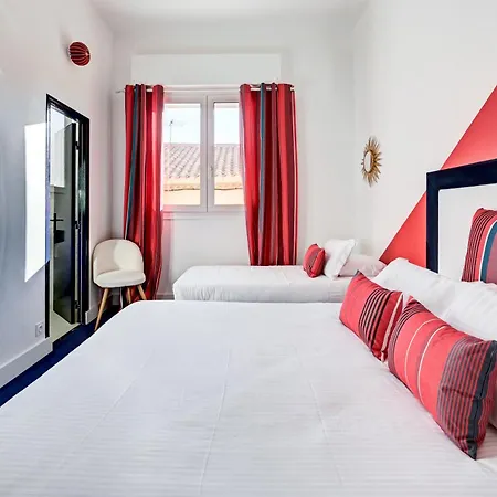 Espadon Bleu 3* Le Lavandou