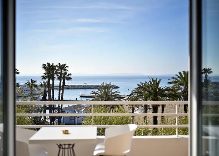 Espadon Bleu Hotel