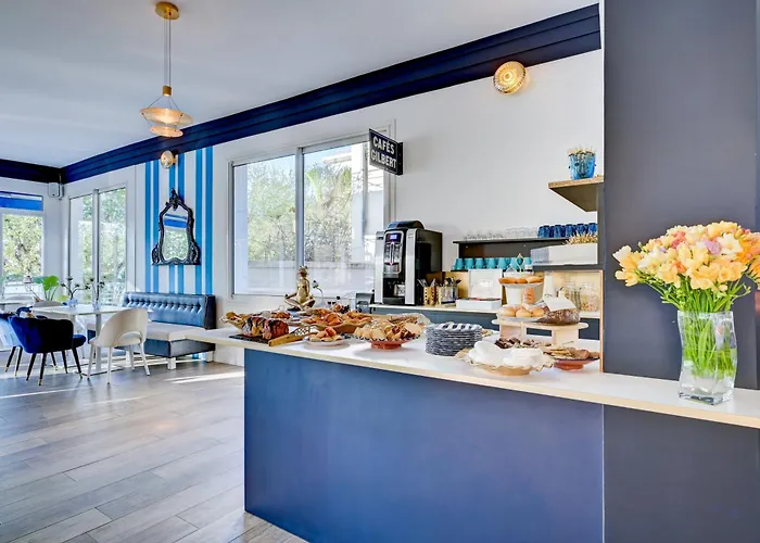 Hotel Espadon Bleu