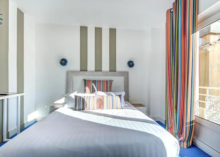 Espadon Bleu Hotel