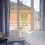 Espadon Bleu 3* Le Lavandou