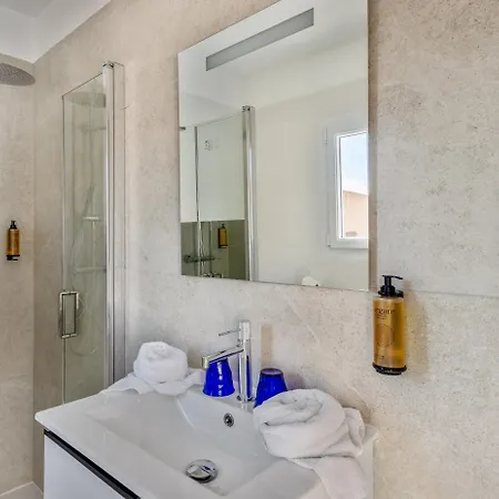 Espadon Bleu 3* Le Lavandou