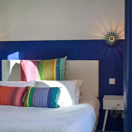 Espadon Bleu Hotell 3*