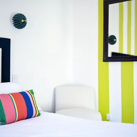 Hotel Espadon Bleu 3*
