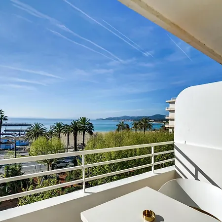 Espadon Bleu 3* Le Lavandou