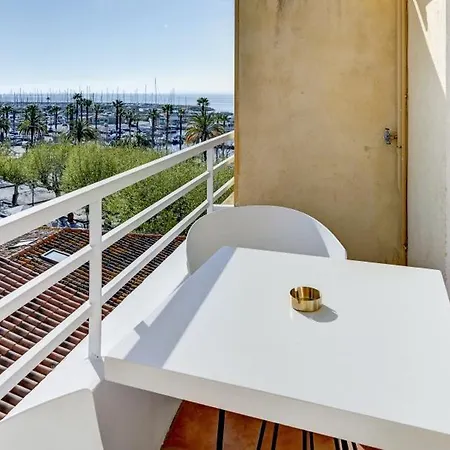 Espadon Bleu Le Lavandou