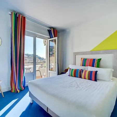 Hotell Espadon Bleu 3*