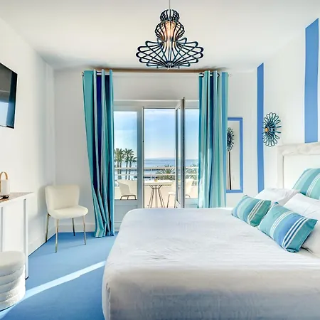 Espadon Bleu 3* Le Lavandou