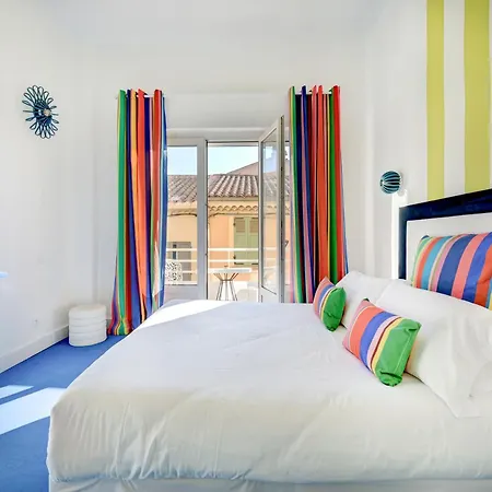 Espadon Bleu Hotel